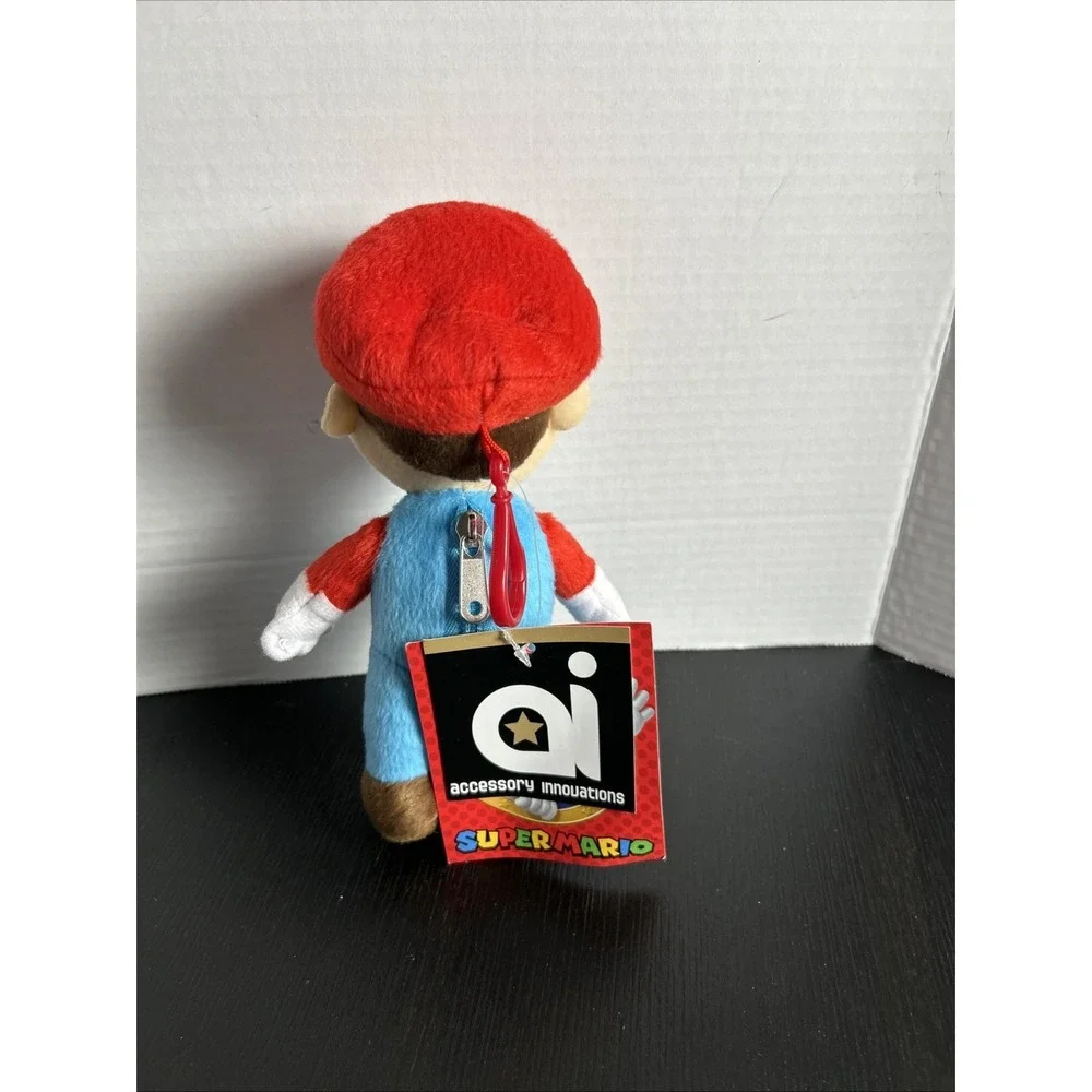 Super Mario Mario Keychain Plush Has A Zipper On The Back For Coins Small Items